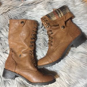 {Soda} plaid interior fold-over combat boots